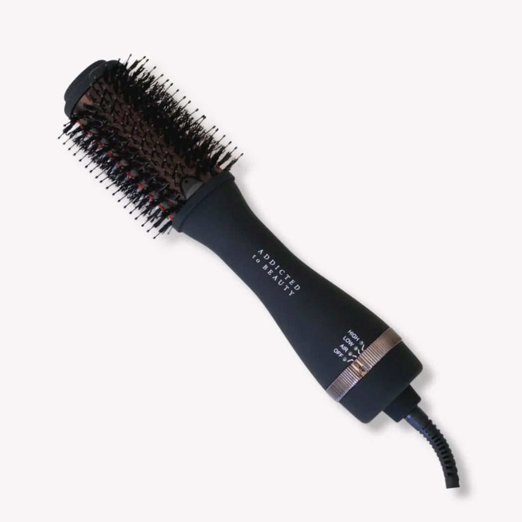 ADDICTED TO BEAUTY
Brosse séchoir 2" Blow Out Boss infra-rouge